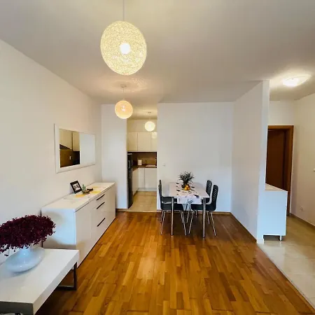 Kosjenka Apartment *